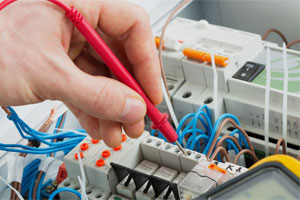 Antalya da Profesyonel elektrik arıza servis ekibimizle her türlü elektrik arızalarında 7x24 hizmetinizdeyiz.